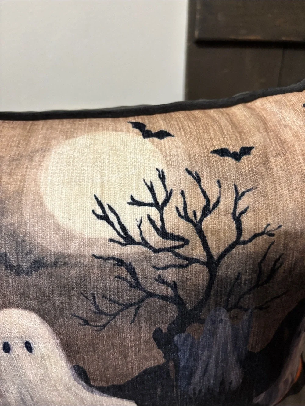 NWT TAHARI HOME 14x20 Eerie Ghost Scene Pillow BATS JACK O LANTERNS